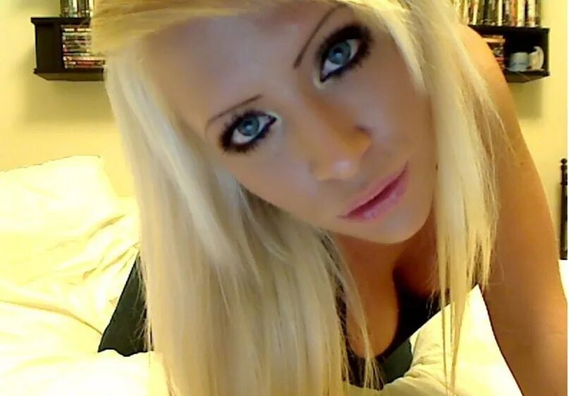 Мэрилин монро и пола страсберг. Monroe lee обои на рабочий стол. Калем монро монро цыганская. Monroe lee. Ли монро.