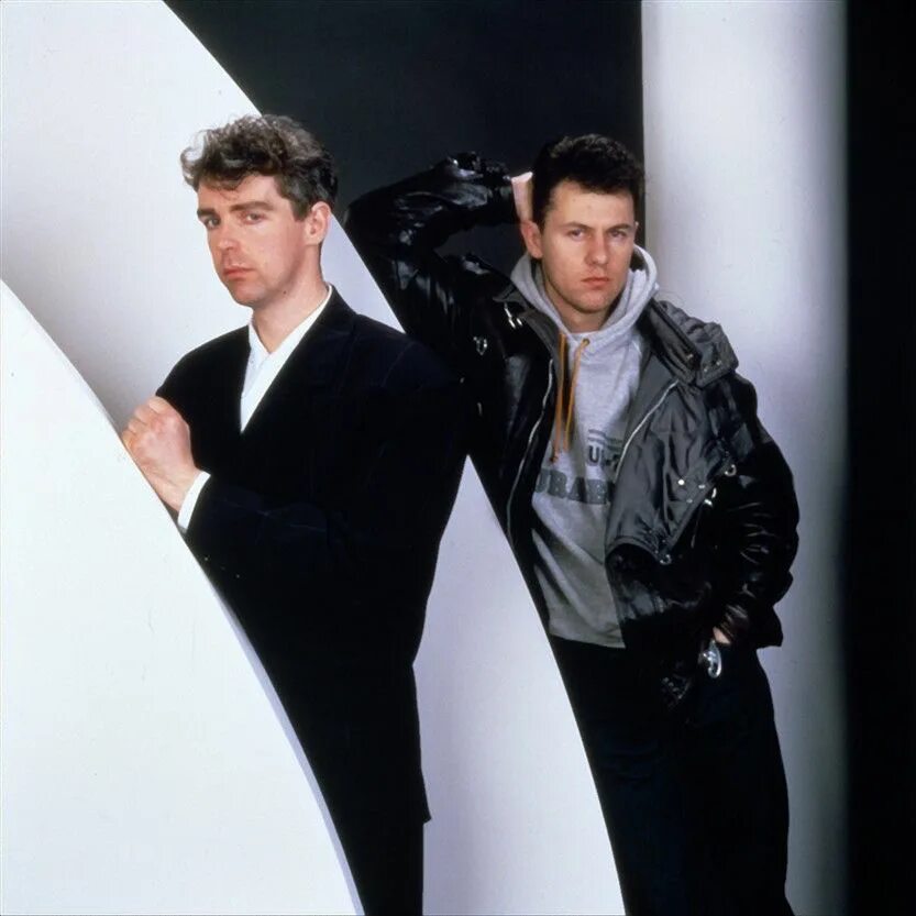 Группа Pet shop boys. Солист пет шоп бойс. It boys группа. Pet shop boys фото. Пет шоп бойс хиты слушать