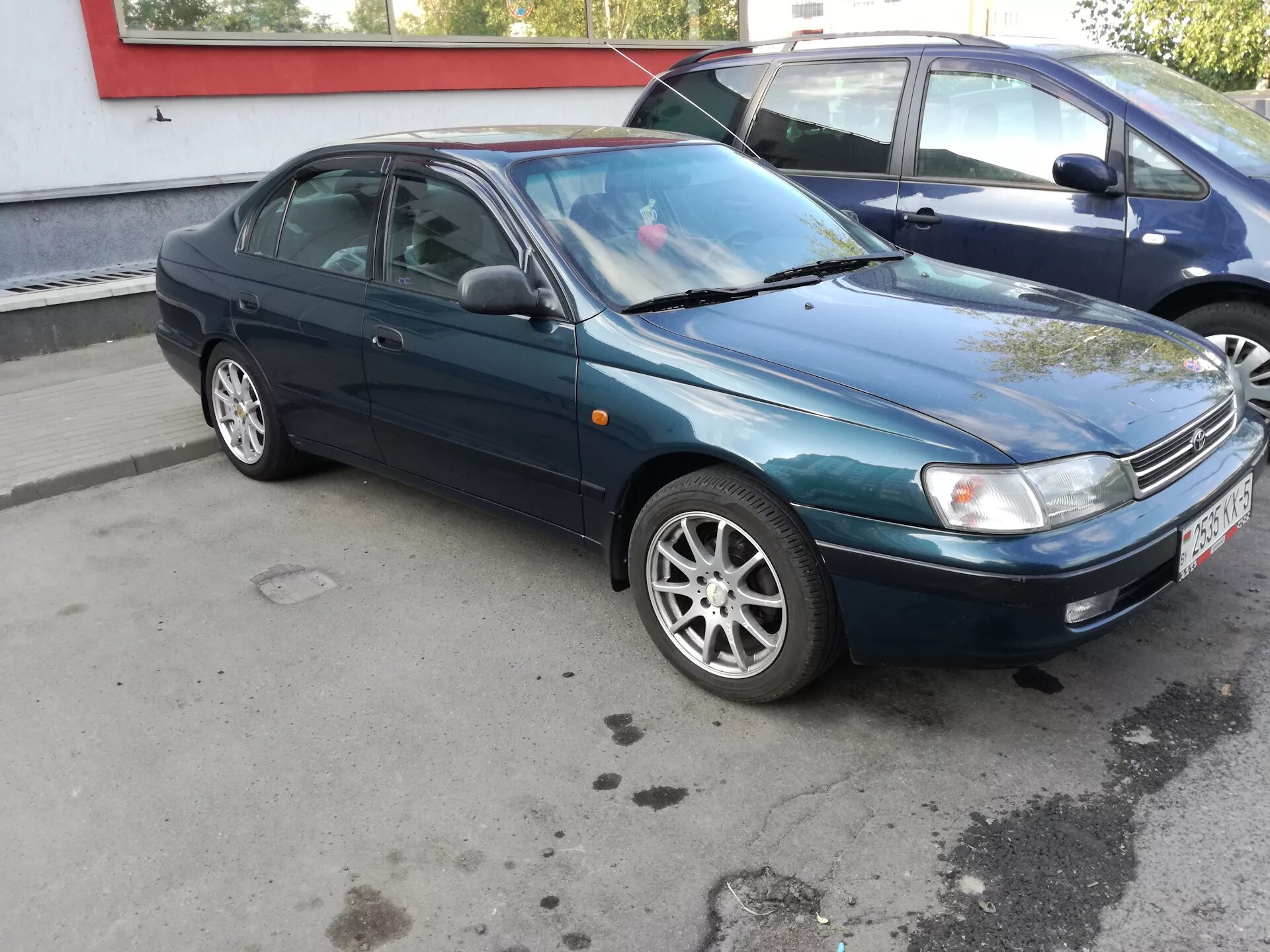 Carina e купить. Toyota Carina e 1994.