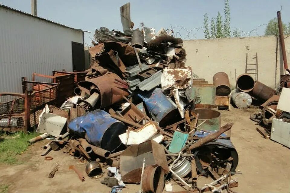 вывоз металла из дома. вывоз металла из дома. металлолом. сборщики металлолома. металлолом.