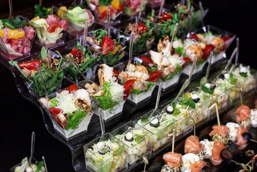 кейтеринг андерсон. кейтеринг эко стиль. организация фуршетов на выезд. московский кейтеринг. выездное кафе на мероприятие.