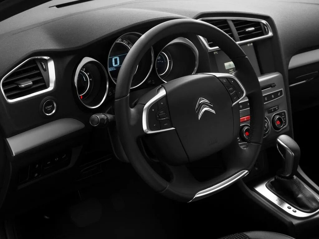 Citroen комплектация. Ситроен с3 2010 салон. Citroen c3 2 поколение салон. Citroen комплектация. Citroen комплектация.