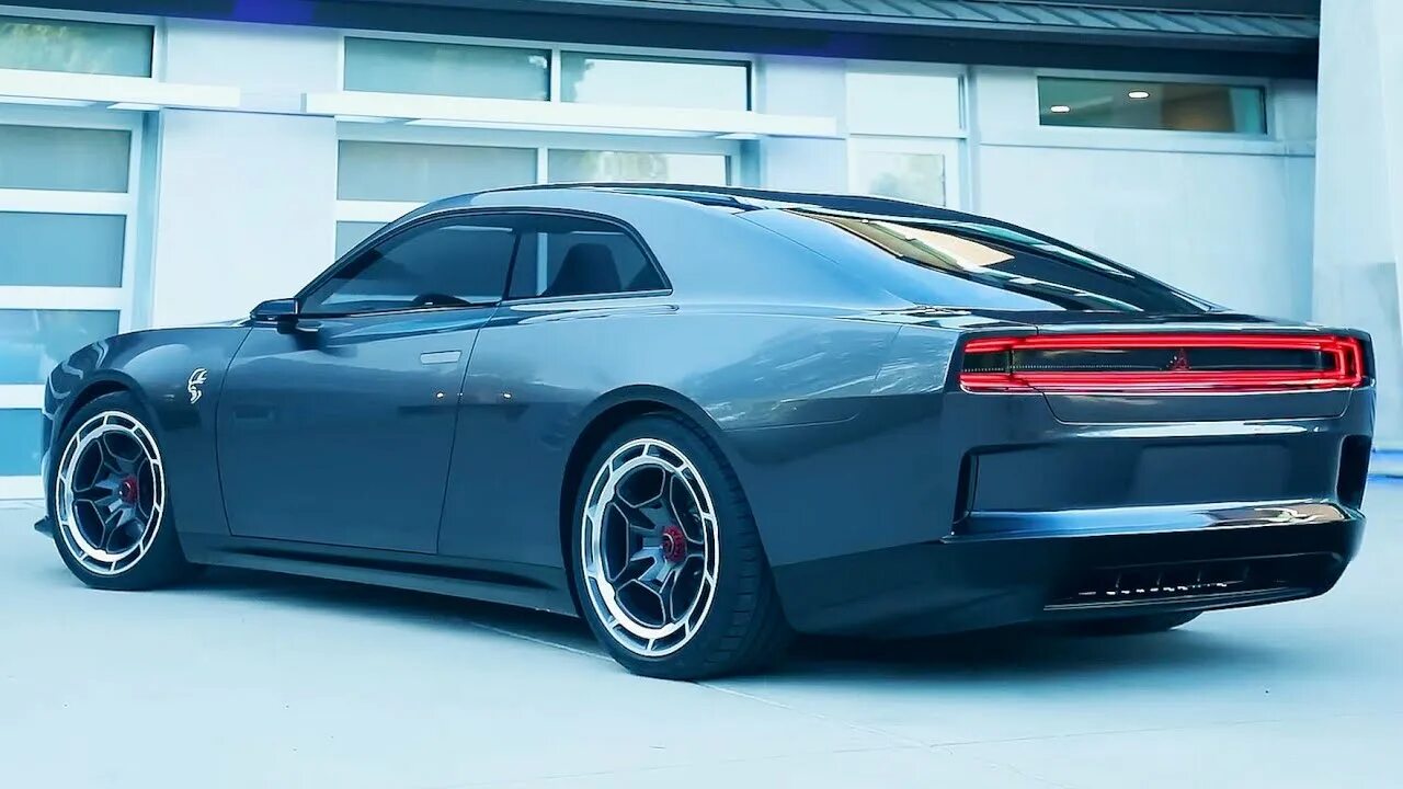 Dodge charger daytona srt 2022. Электрический dodge. Додж чарджер 2022. Dodge charger daytona srt 2022. Электрический dodge.