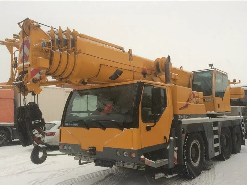 Аренда тн. Кран Либхер 50 тонн. Кран Либхер LTM 1055. Автокран Liebherr LTM 1055 L/2 50 тонн. Оптим кране 50 тонн.