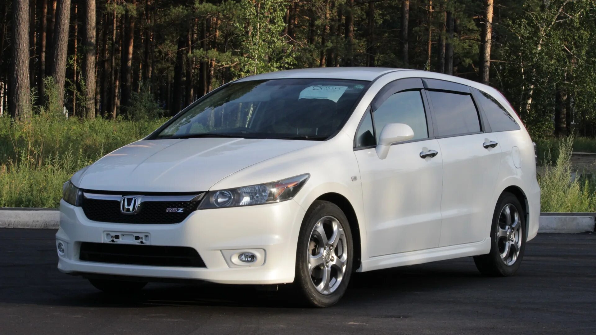 Хонда стрим левый. Honda Stream rsz 2007. Honda Stream 2 rsz. Honda Stream rsz. Honda Stream 2010 rsz.