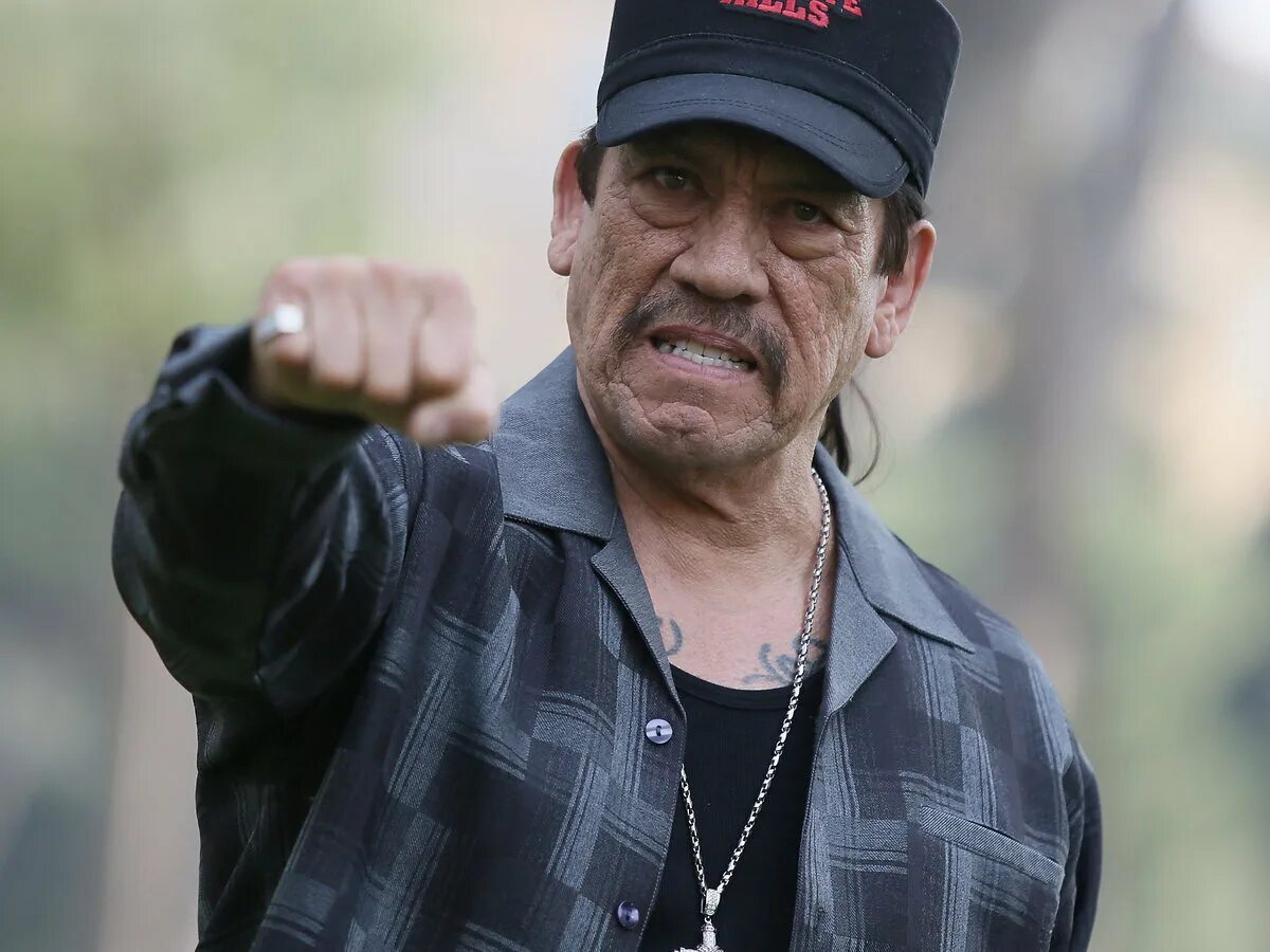 Дэнни айелло. Актер дэнни трехо. Алекс дэнни актер. Danny actor. Дэнни айелло леон.