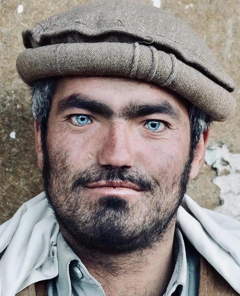 Таджик с глазом. Юсуф Памирец. Таджики. Таджики внешность. Красивые афганцы мужчины.