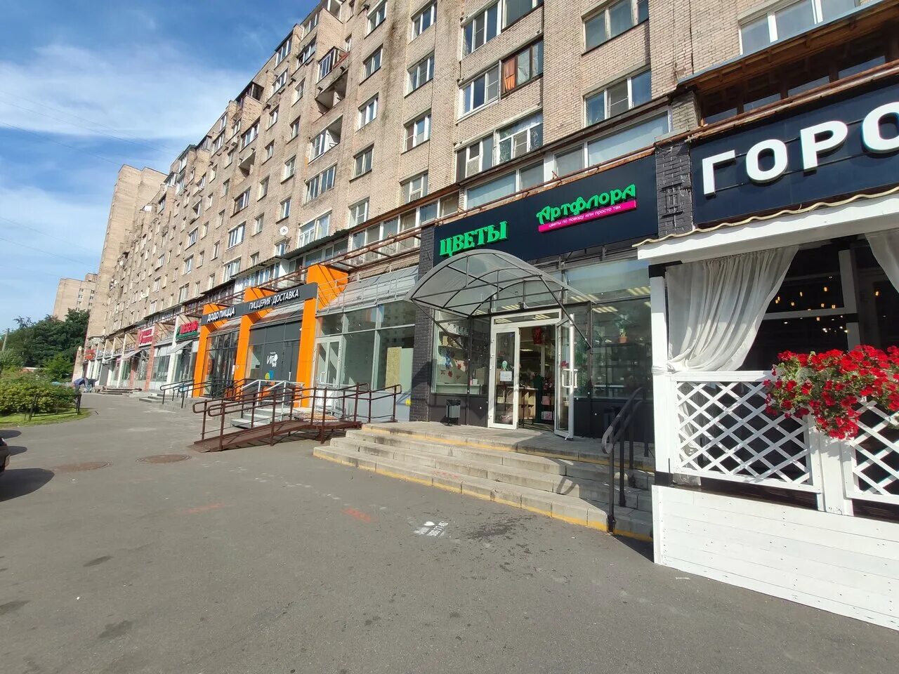 проспект просвещения дом 72. проспект просвещения дом 72. проспект просвещения 72. главпиво просвещения. магазин легенда просвещения 72.