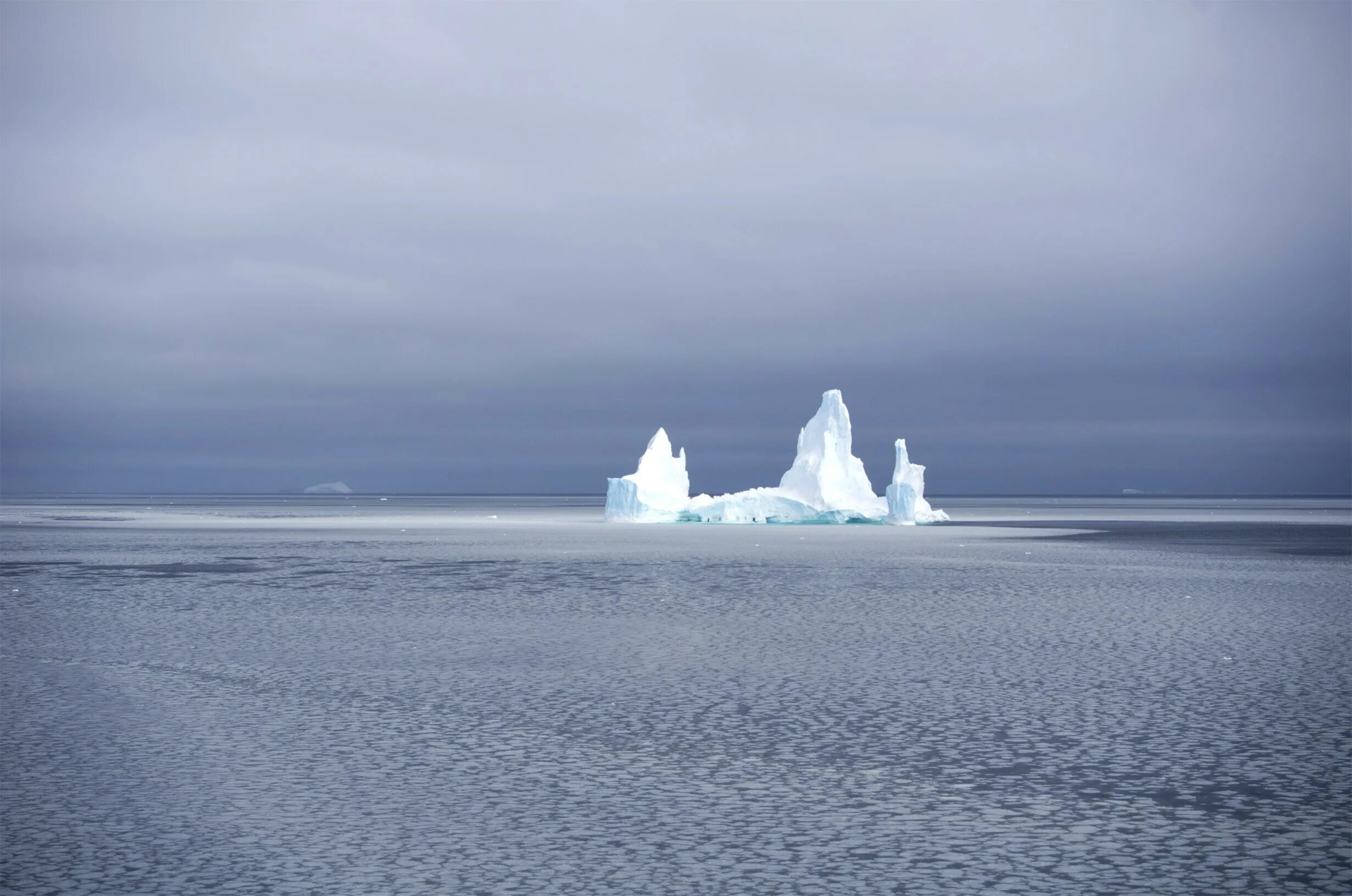 Море содружества. Море Беллинсгаузена — ; море Амундсена —. Моря: Амундсена, Беллинсгаузена, Росса, Уэдделла.. Залив Амундсена. Шельфовые ледники Антарктиды море Амундсена.