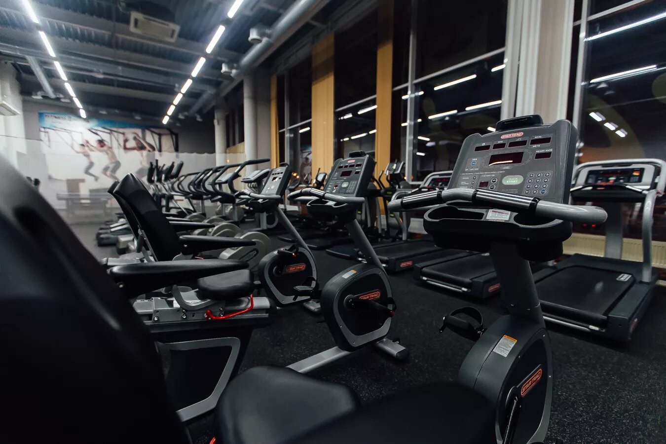 фитнес хаус пулковское шоссе бассейн. фитнес хаус престиж пулково. фитнес хаус санкт-петербург пулковское шоссе. санкт-петербург шереметьевская улица 13 fitness house. престиж фитнес спб пулковское шоссе.