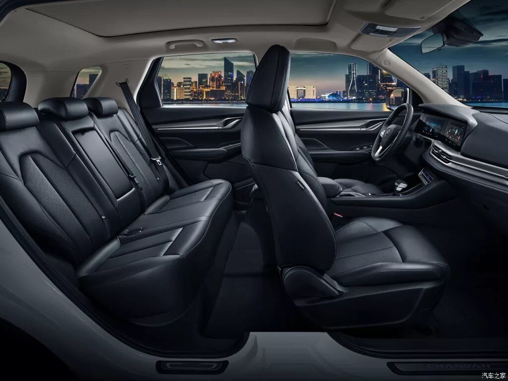 Чанган cs55 обзор. Changan cs55. китайский кроссовер чанган cs55. чанган cs55 2025. чанган сs 55.