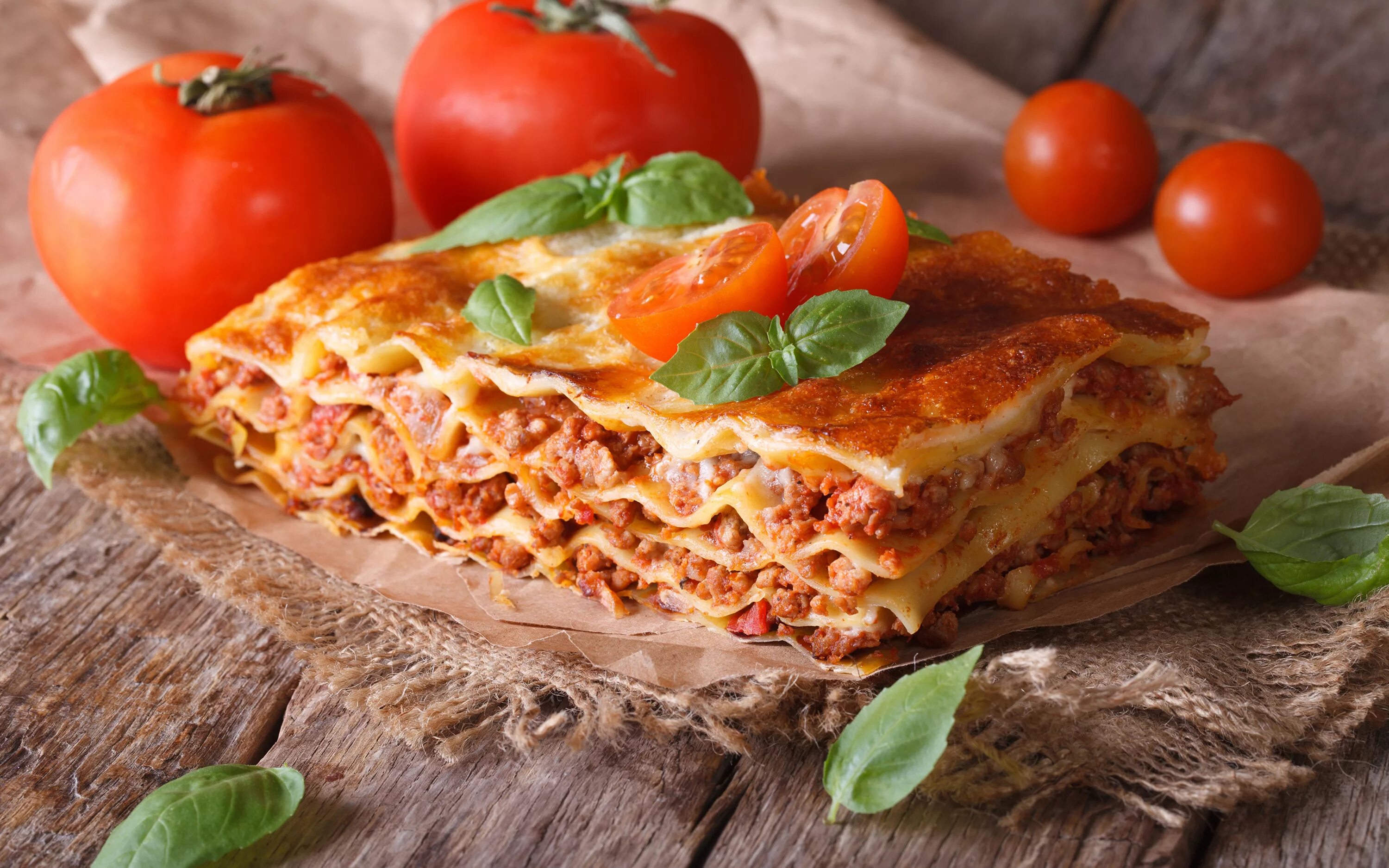 Лазанья Италия. Лазанья (Lasagna). Лазанья Пармиджано. Лазанья болоньезе.