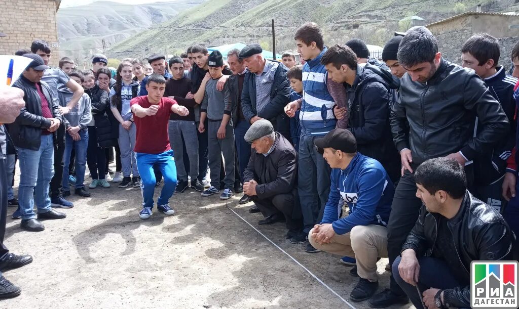 Усухчайская СОШ Докузпаринский район. Докузпаринский район село Каракюре. Село Усухчай Дагестан. Курушская школа Докузпаринский район. Погода в усухчае на 10