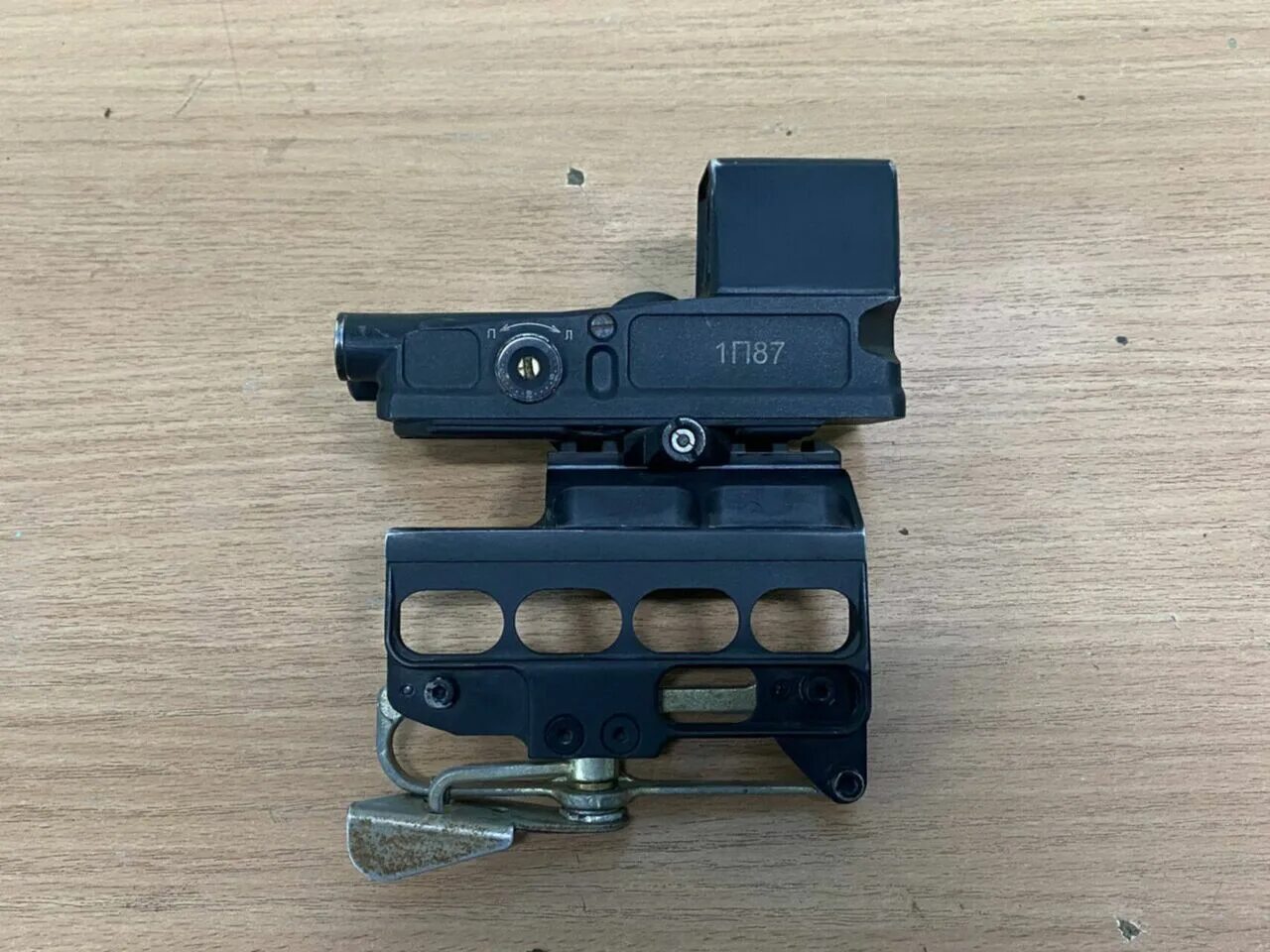 1п87 валдай. Коллиматор 1п87 валдай. Коллиматорный прицел валдай 1п87. Коллиматорный прицел валдай 1п87. Коллиматор 1п87.