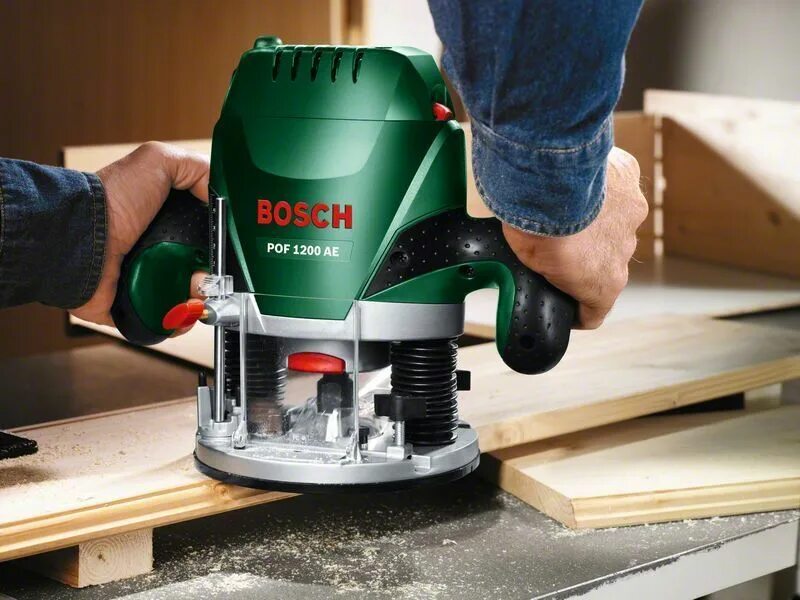 Bosch 1400 купить. Bosch POF 1200 AE. Фрезер Bosch pof1200 AE. Фрезер Bosch POF 1400 Ace. Фрезер Bosch POF 1400 Ace + 6 фрез.