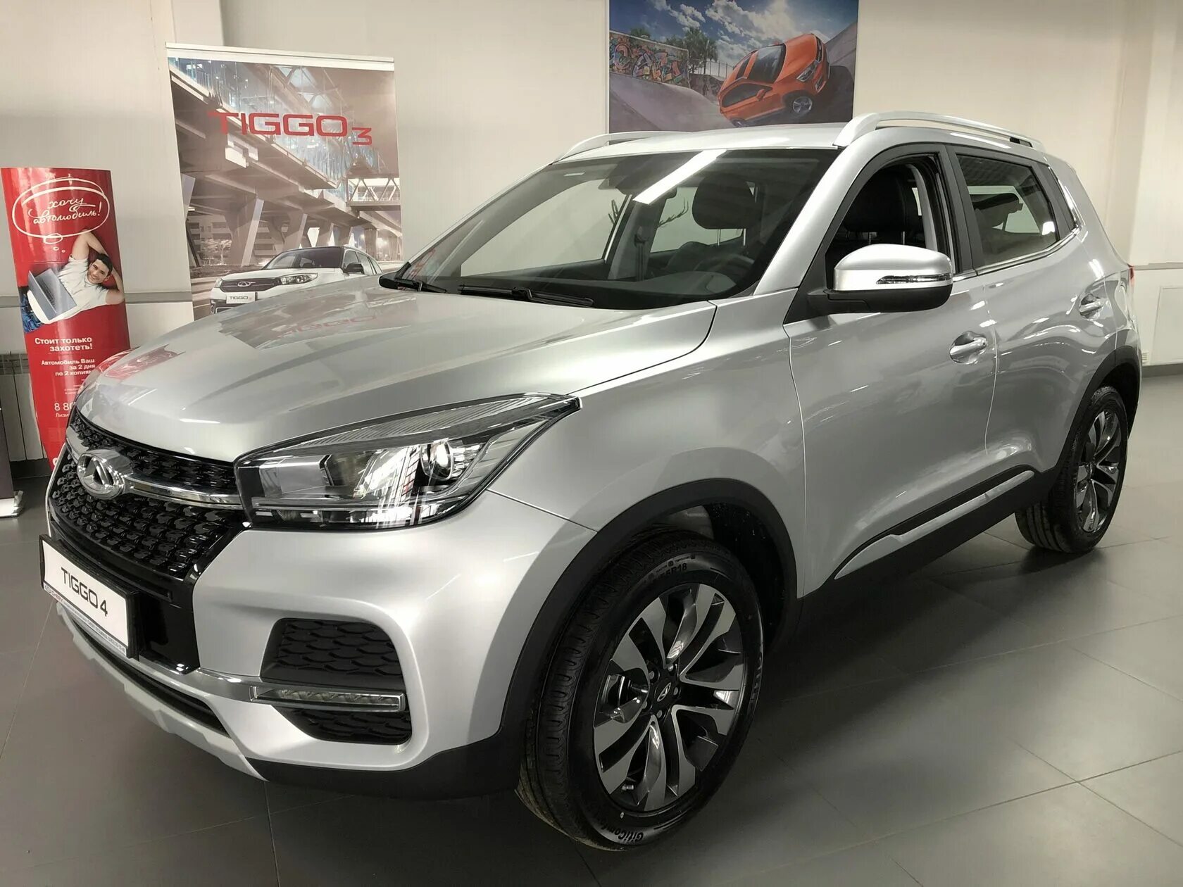 Chery tiggo 4 механика. Tiggo 4. Chery Tiggo 4. Chery Tiggo 4 i. Черри Тигго 4 про серебристый.