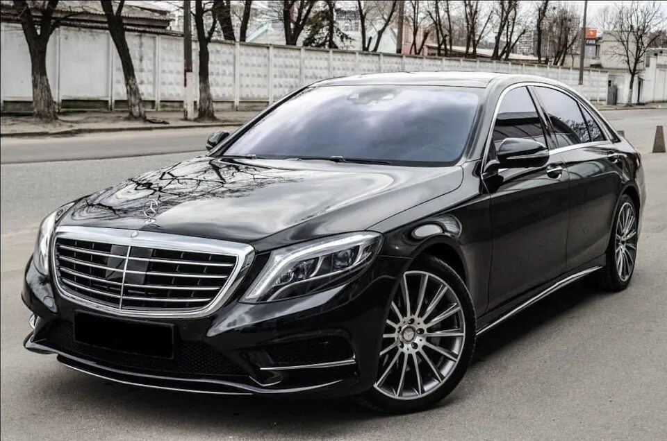 Мерседес s500 w222. W222 фото. Мерседес s500 222. W222 фото. Мерседес-бенц s класс w222.