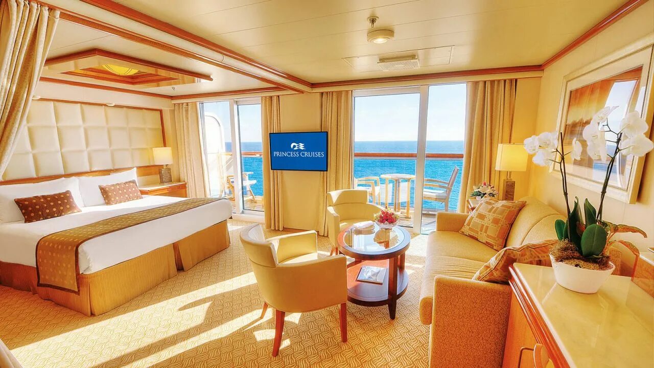 Роял карибиан каюты. Costa luminosa каюты. Каюты лайнеров. Msc круизный лайнер каюты. Каюты лайнеров.