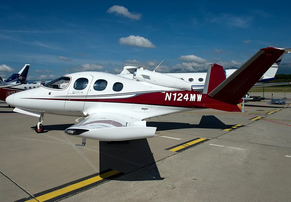 макдональд дуглас dc-10. Aero commander 1121 jet commander. N 124. американ аирлинес самолеты. N 124.