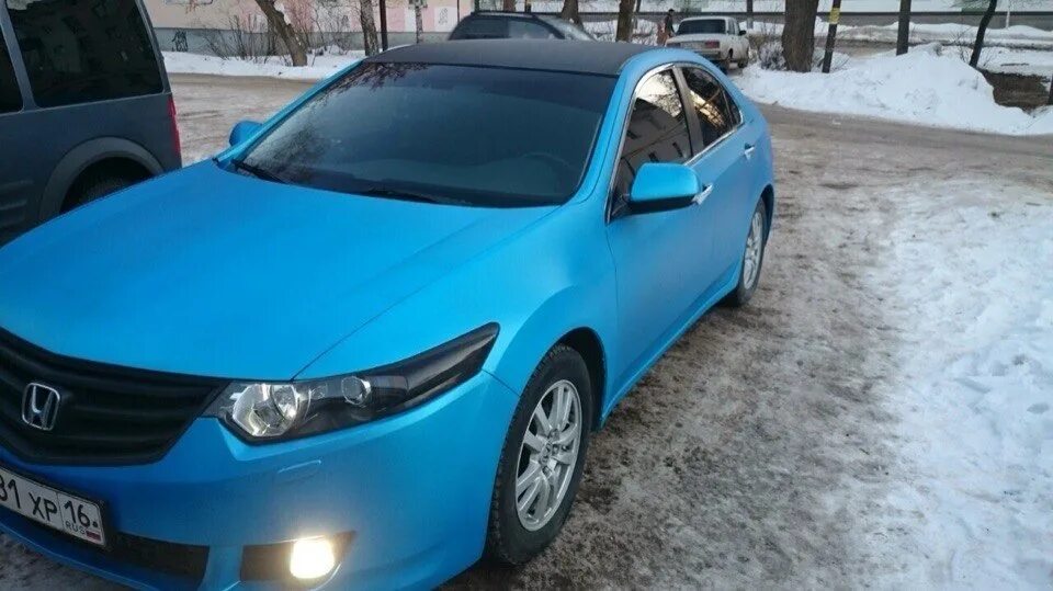 Валберис купить жидкая резина. Покрытие автомобиля жидкой резиной. Мазда 6 в жидкой резине. Горячая жидкая резина. Покрытие жидкой резиной авто Москва.