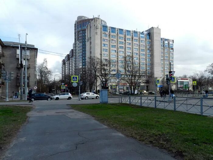 Липовая аллея 9 санкт-петербург. Бизнес центр приморский липовая аллея 9. Липовая аллея 9 бц приморский. Липовая аллея 9 бц приморский. 9.