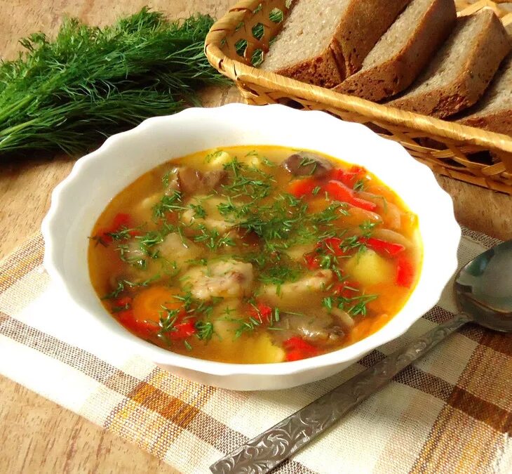 Рецепты первых блюд. Овощной суп. Постный овощной суп. Суп с картофелем и овощами. Овощные первые блюда.