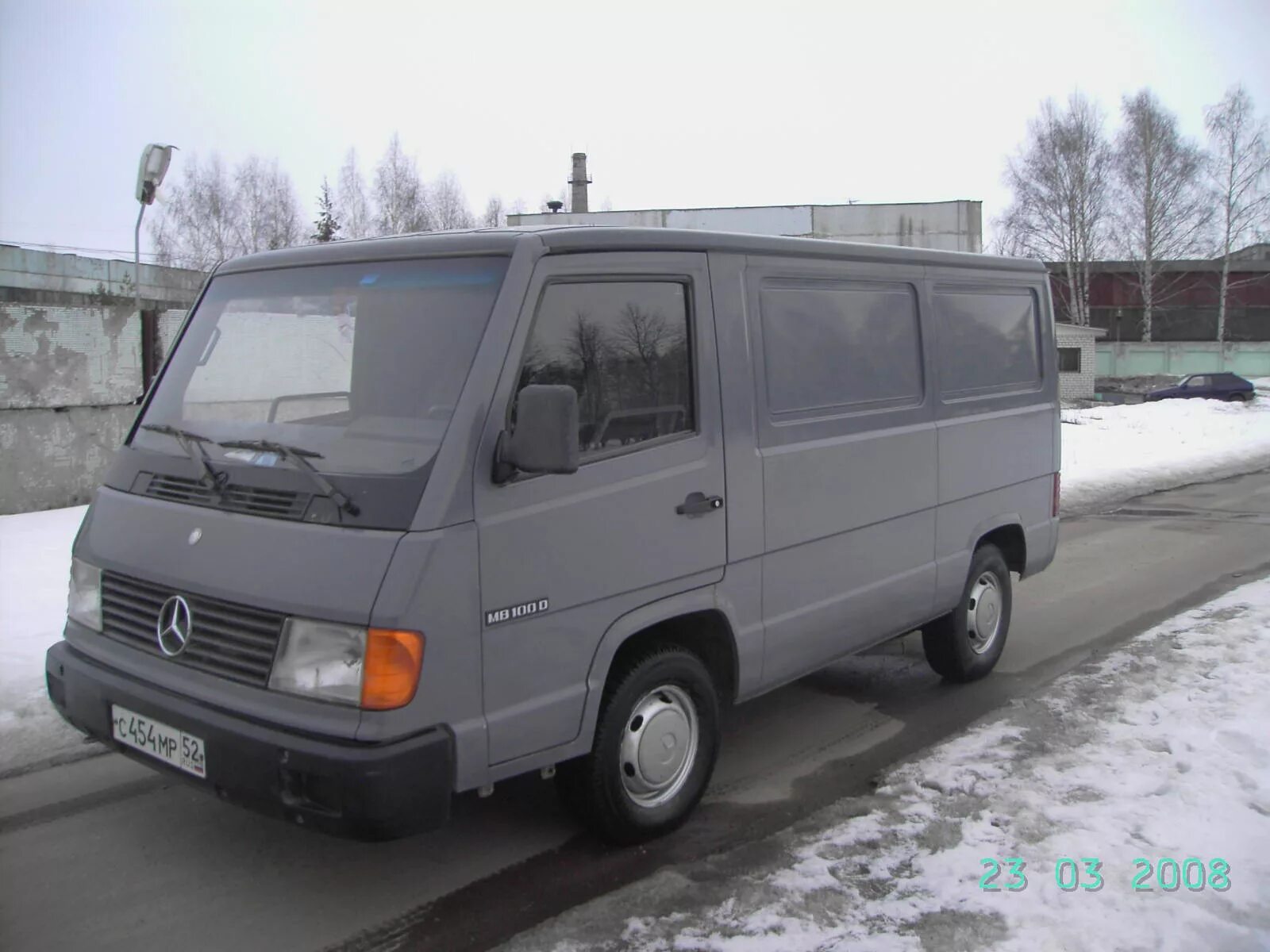 Mercedes-Benz mb100. Мерседес МВ 100. Mercedes mb100d. Mb100 Mercedes 2003. Частные объявления куплю мерседес