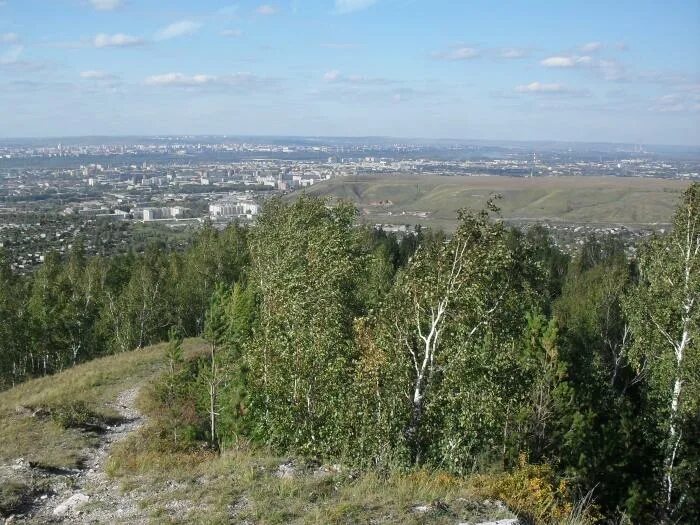 Красноярск лысая гора где находится. Вид с лысой горы красноярск. Г красноярск гора в солнечном. Лысая гора красноярск. Гора соколиха красноярск.