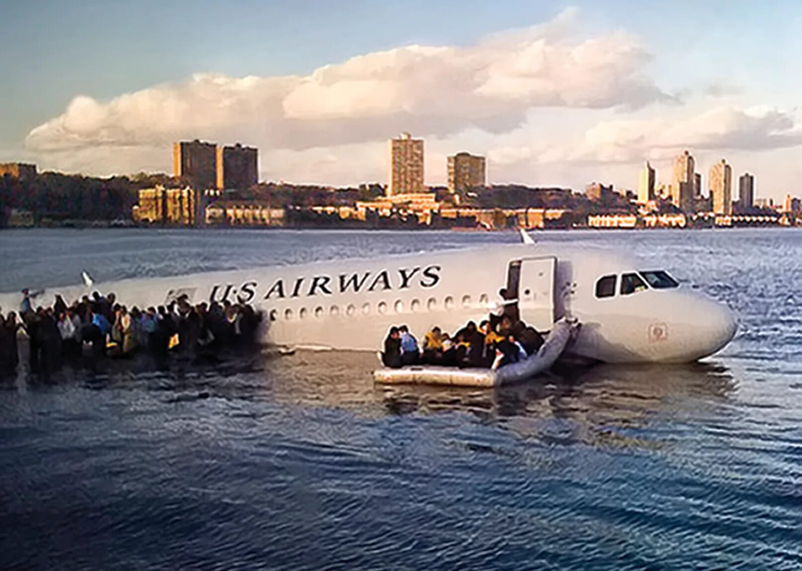 Самолет в реальной жизни. Аварийная посадка a320 на Гудзон. Посадка самолёта на Гудзон в 2009 году. Посадка а320 на Гудзон. Река Гудзон в Нью-Йорке самолет крушение.