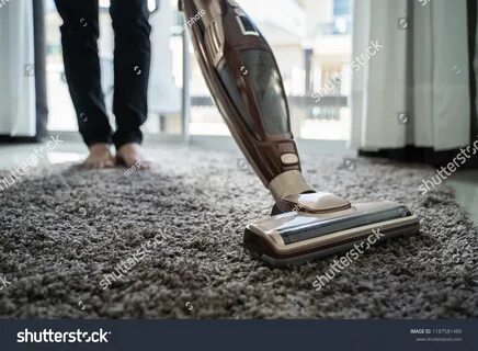 Vacuum the carpet перевод на русский