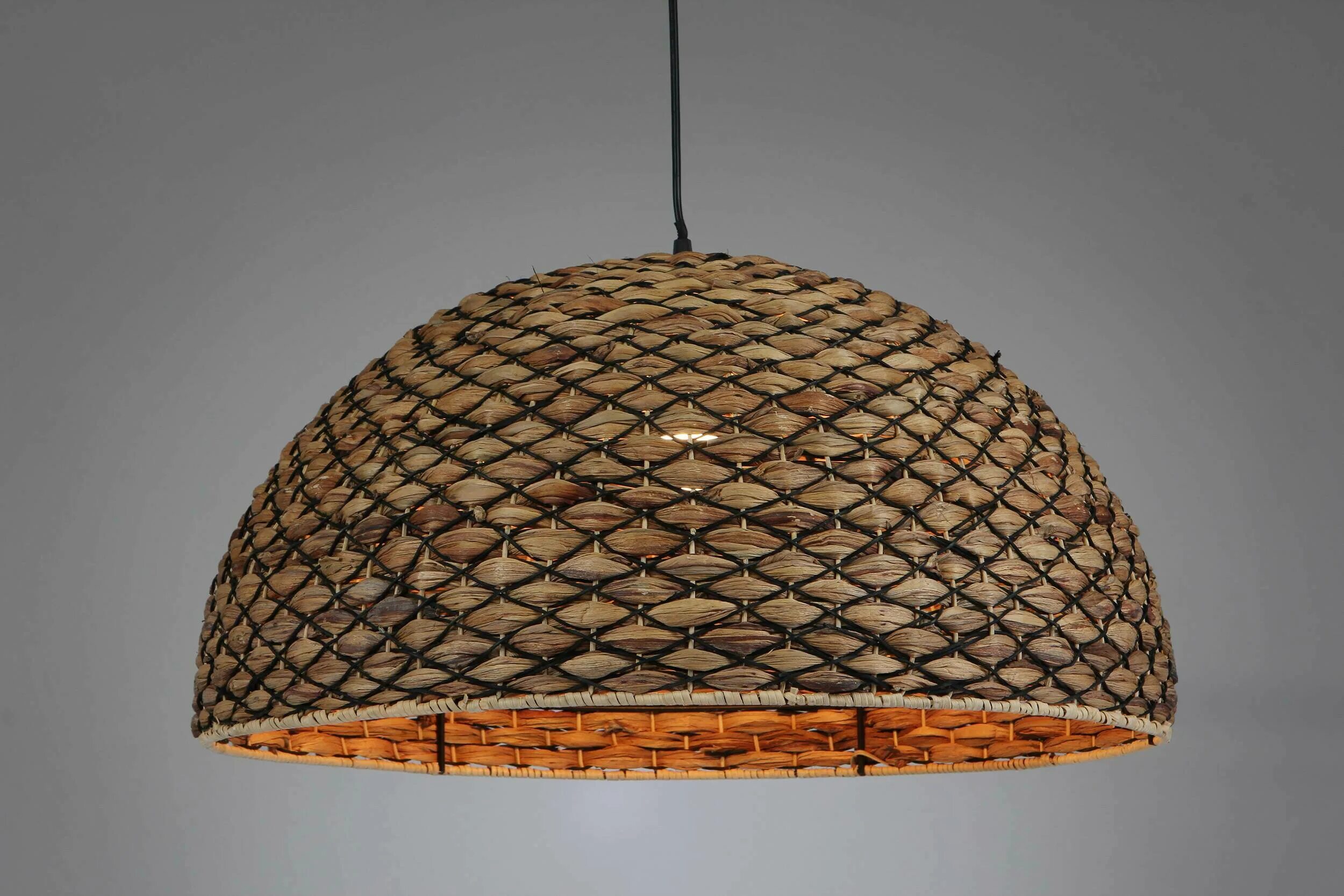 Светильник купол черный. Светильник купольный подвесной. Подвесной светильник jungle dome. Подвесной светильник dome s2 12 10. Светильник купол.