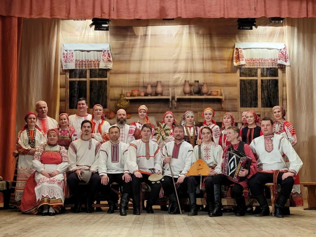 святки в доме культуры. салют старый оскол вокальный ансамбль солисты. святки. святочные гуляния. колядование на масленицу.