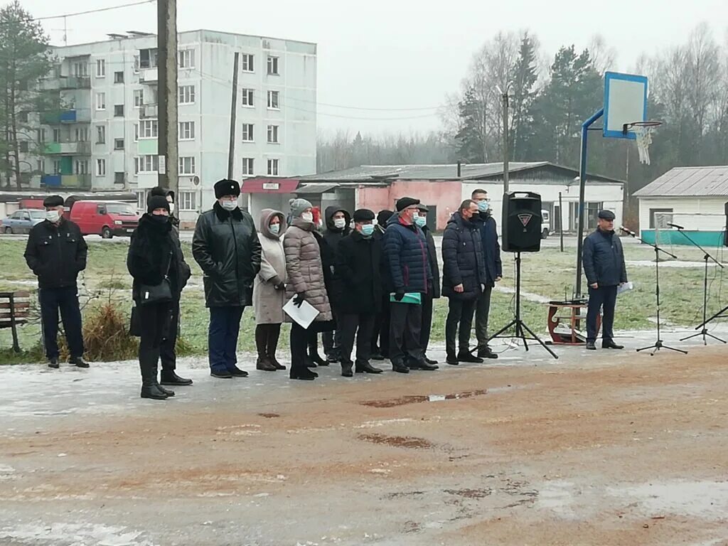 Срочная новость. Подслушано в игоревской смоленской холм жирковском районе. Подслушано в игоревской смоленской холм жирковском районе. Станция игоревская холм-жирковского. Смоленская область поселок игоревская.