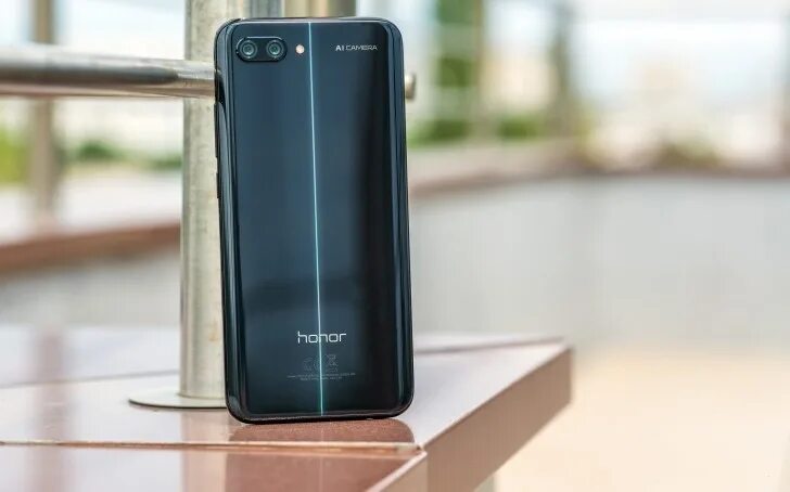 Honor 10 беспроводная. Старые флагманы. Смартфоны Honor 2022. Лучшие старые флагманы.