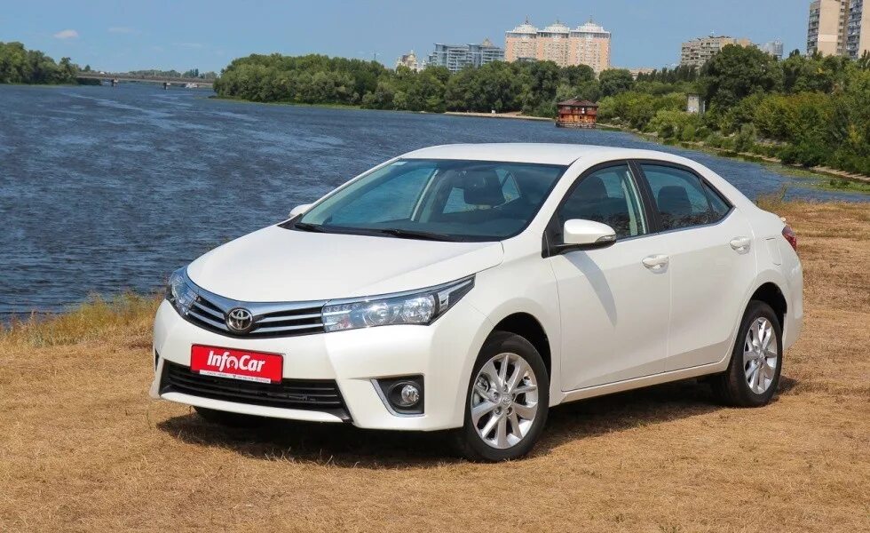 Тойота королла ставропольский край. Тойота Королла 180. Toyota Corolla 180 кузов. Тойота Королла 2014 кузов е180. Toyota Corolla e170.