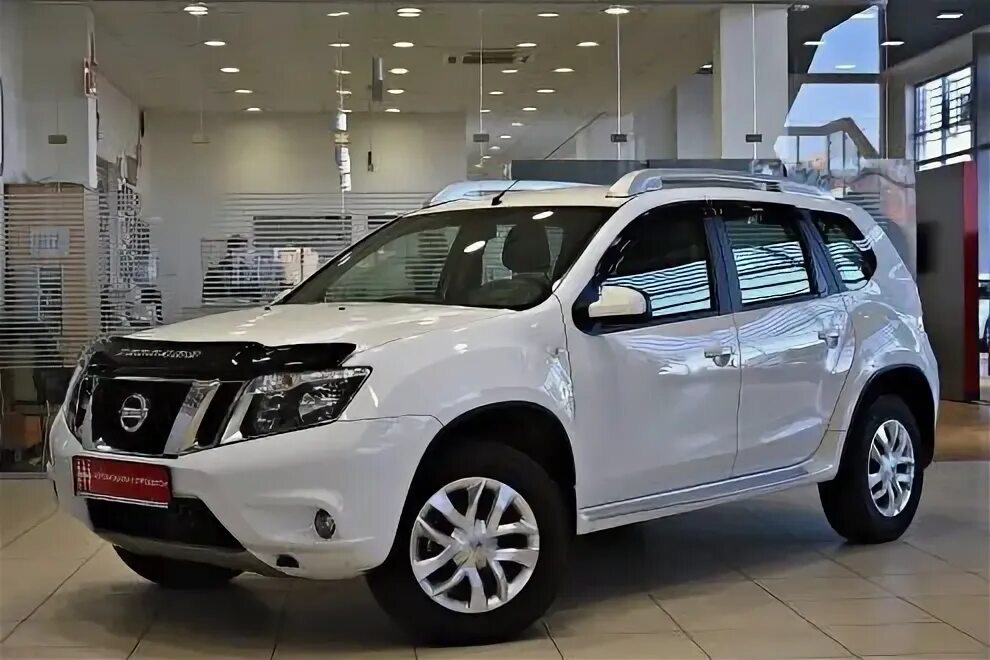 Nissan terrano 2017 vs arcana. Дром ниссан террано. Nissan terrano серебристый. 6 двигатель. Renault duster 2013 белый.