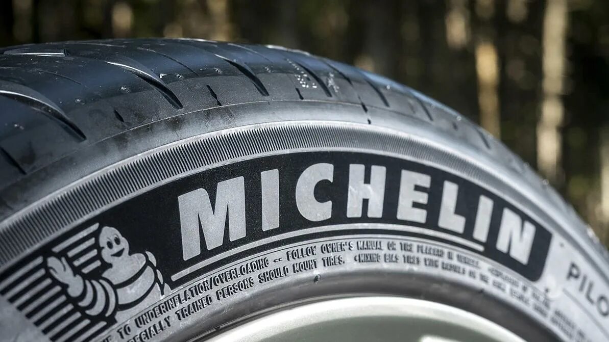 Michelin шины лого. Мишлен вектор. Страны производители шин мишлен. Завод мишлен. Мишлен шины.