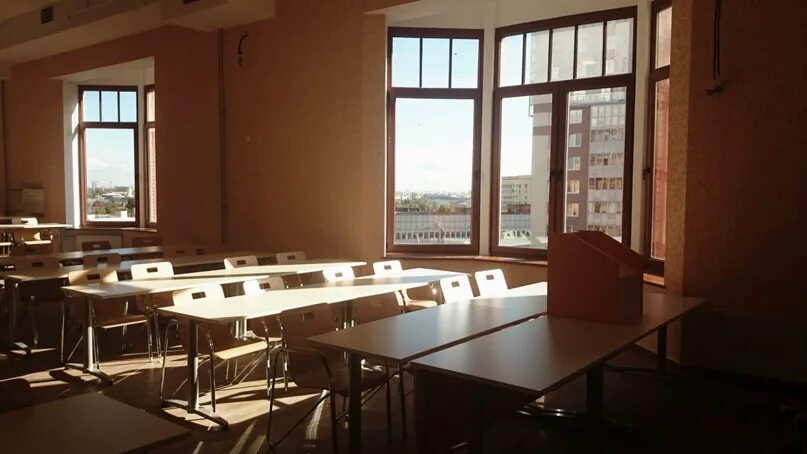 Кампус вшм спбгу михайловская дача. Аудитория университета политех спб. Большая химическая аудитория спбгу. 1мед медицинский университет павлова. Аудитории идеи.