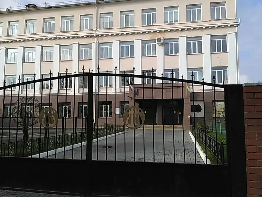 Гимназия no 10 ул елькина 10 фото