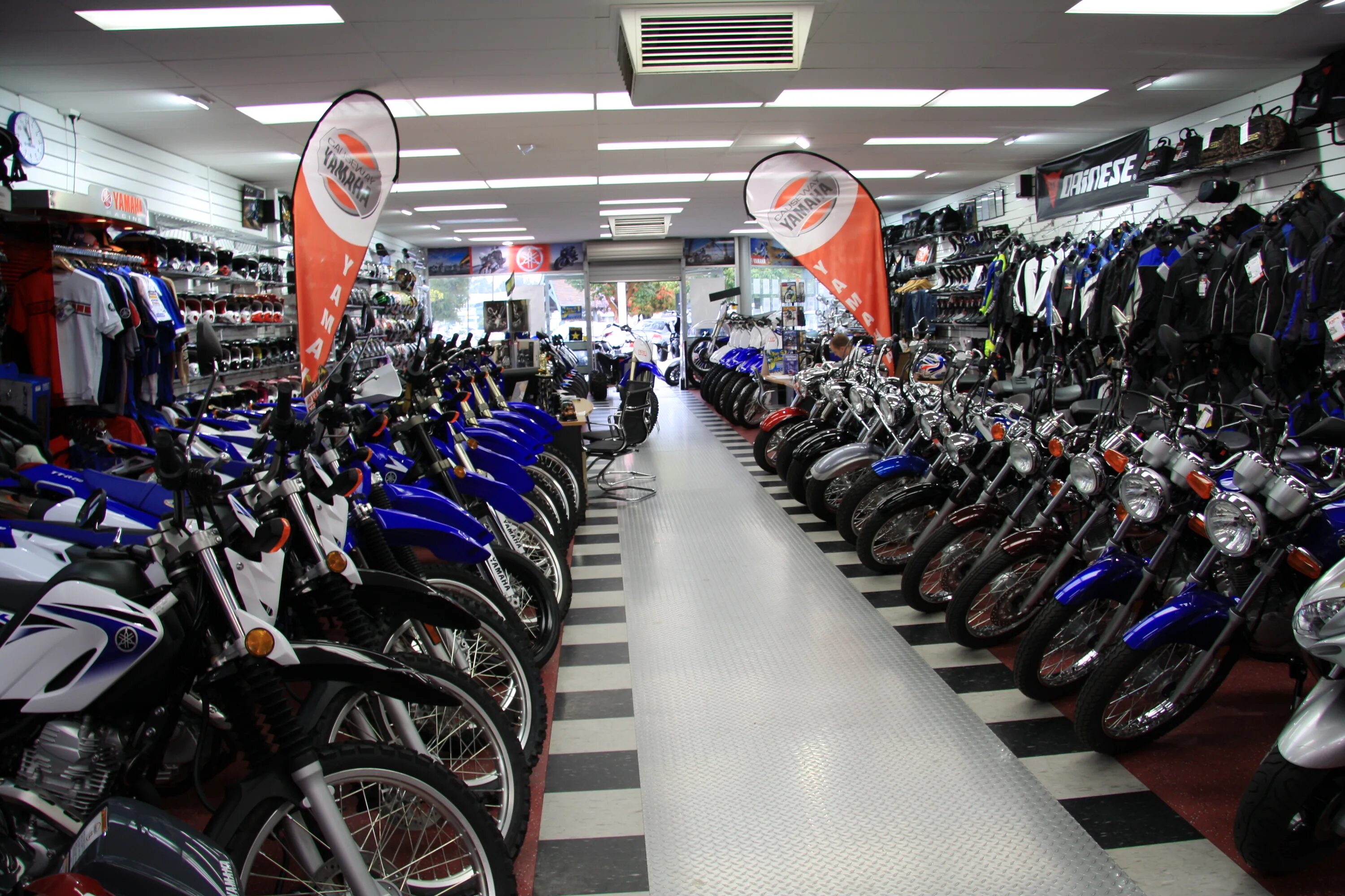 Google Image Result for http://retaildesignblog.net/wp-content/uploads/2011/08/F