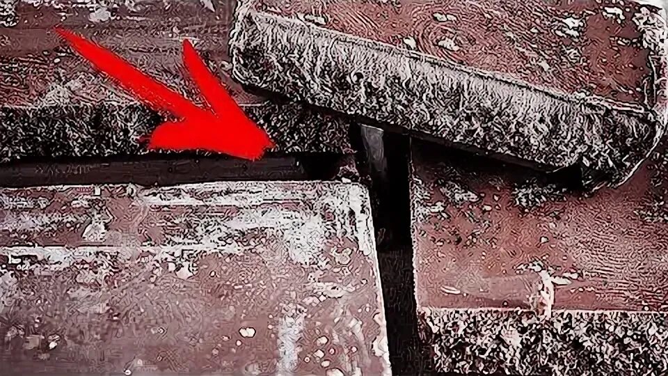 Дефекты шоколада. Белый налёт на шоколаде это плесень. Шоколад с налетом. Испорченный шоколад. Жировое поседение шоколада.