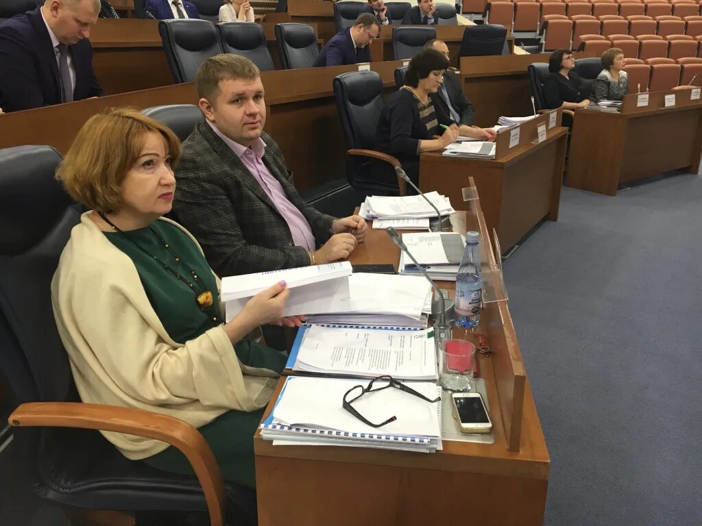 Твердовская светлана леонидовна янао. Сайт аппарата янао. Зам губернатора нао блощинский. Аппарат губернатора янао. Ирина новоселова янао.