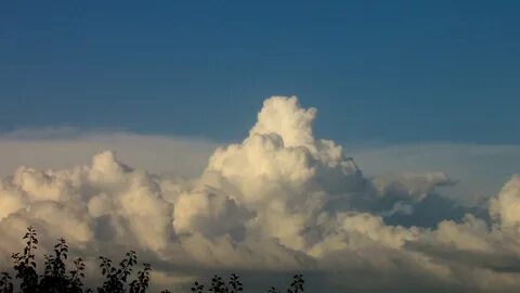 На картинке: Облака от 13-го июня.