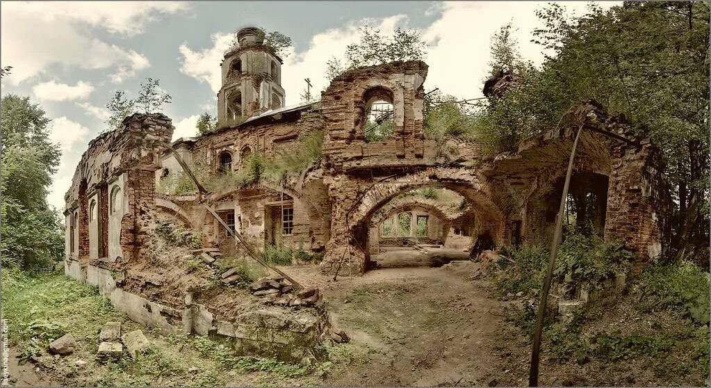 Церковь Спаса Нерукотворного в селе Ильинское. Чисмена Ильинское Толбузино храм. Троицкий храм Сходня разрушенный храм. Ильинское Московская область Волоколамский район Спасская Церковь. Ключ разрушенных