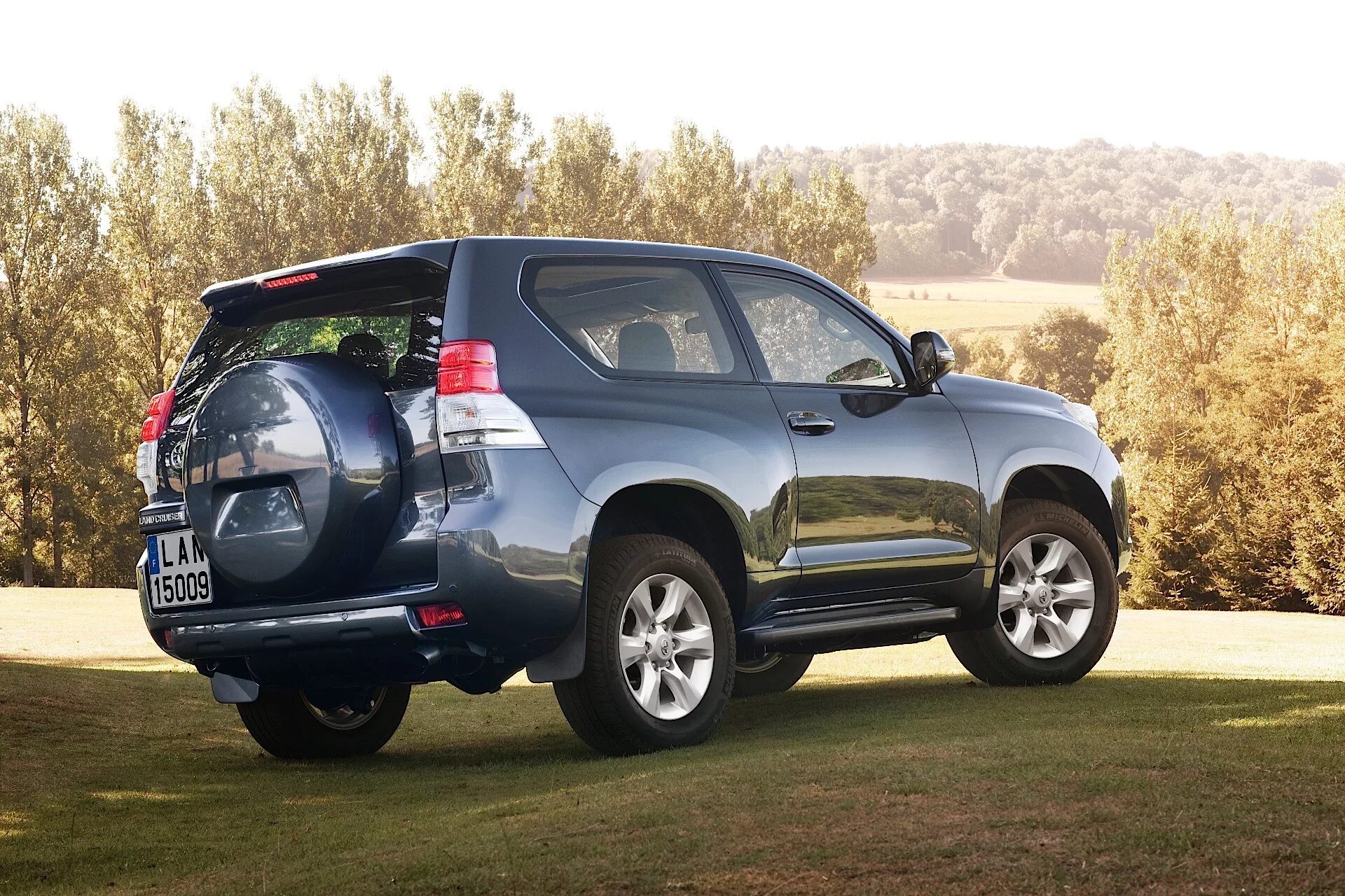 Toyota land cruiser prado 3dr. тойота ленд крузер прадо 3. Toyota prado 2019. Toyota land cruiser prado 3 door 2021. Toyota land cruiser 3.