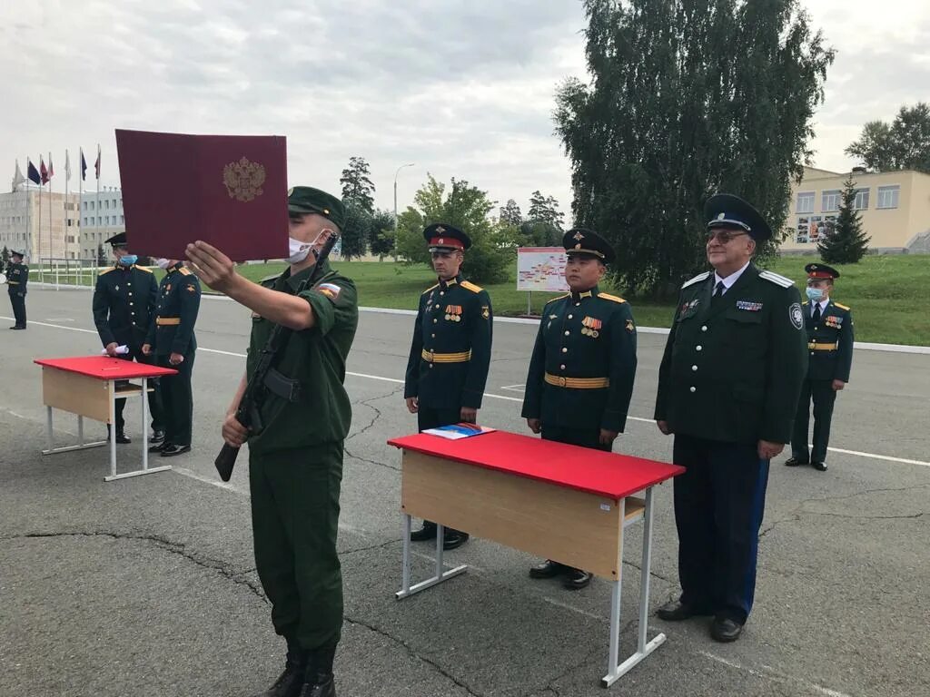 90 гвардейская танковая. Витебско Новгородская дивизия. 90 Витебско-Новгородская танковая дивизия. Оренбургское казачество Чебаркуль. Оренбург дивизия.