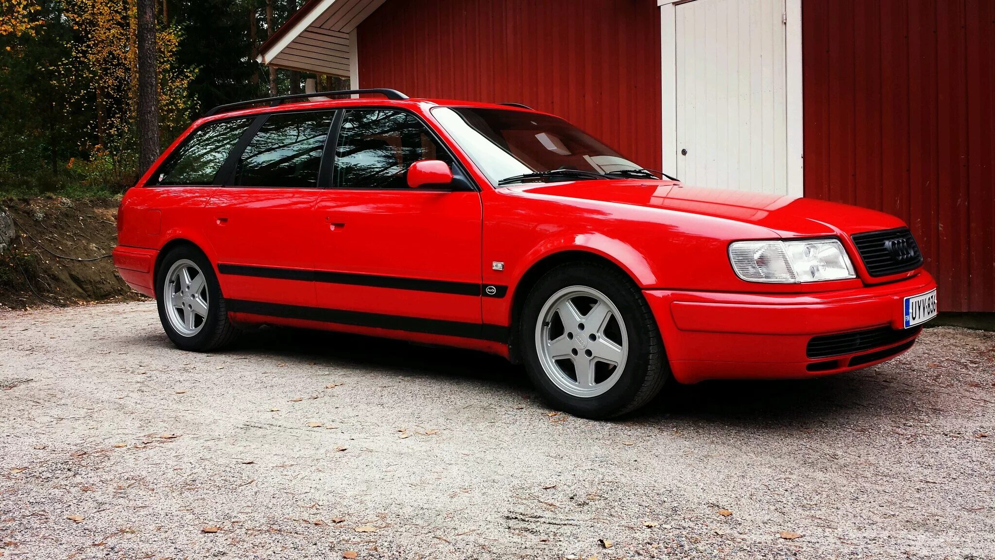 Купить ауди с4 универсал. Ауди 100 с4 Авант. Audi 100 c4 quattro универсал. Ауди 100 с4 Авант кватро. Ауди 100 s4 красная.