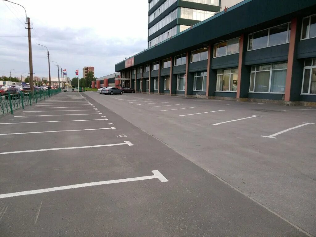 Пивоварня хейнекен санкт-петербург. Тельмана 41 стоматология. Тельмана 24 санкт петербург. Завод хайнекен спб. Завод хейнекен санкт-петербург.