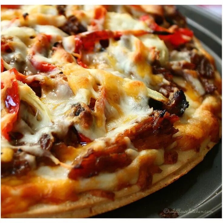 Ковбойская пицца. Пицца по ковбойски. Сыр-ковбой pizza. Большая ковбойская пицца. Пицца ковбой