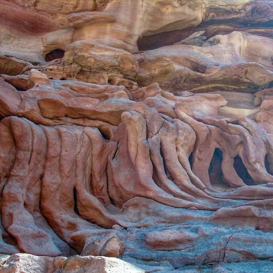 Каньон Салама Египет. Цветной каньон Нувейба. Цветной каньон Шарм-Эль-Шейх. Цветной каньон Салама. Каньон шарм эль шейх
